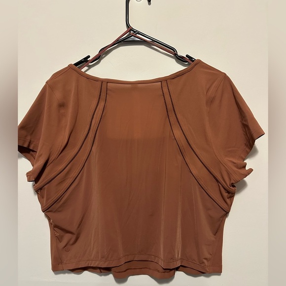 Lululemon Square Neck Mesh and Nulu Yoga T-Shirt Size 18 - Picture 6 of 9